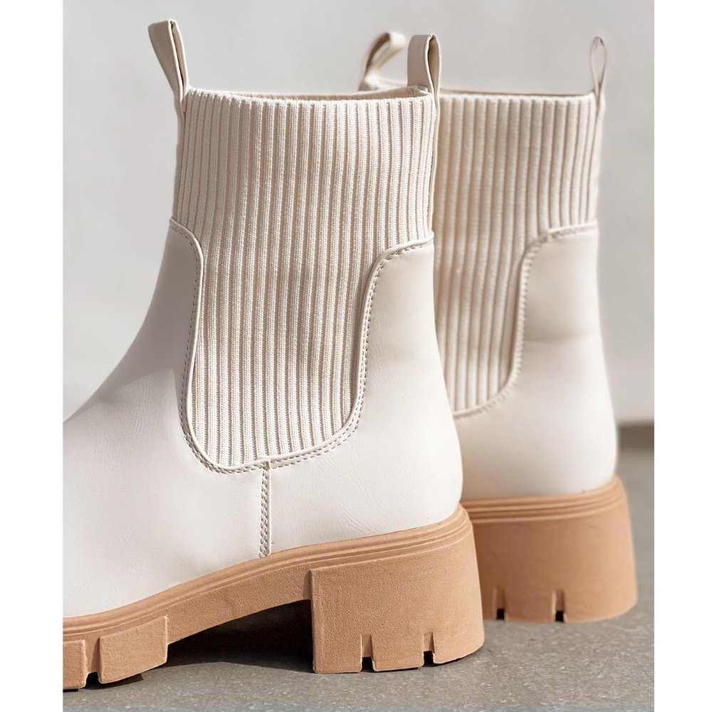 NEW Off White Chunky Lug Sole Platform Elastic Sock Ankle Chelsea Bootie Boots - Picture 4 of 12